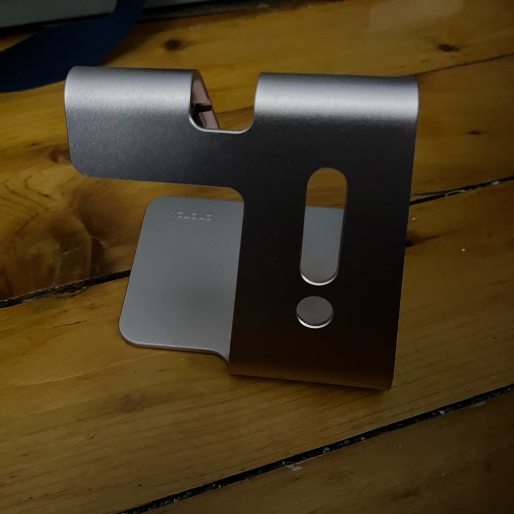 Apple phone and watch night stand dock